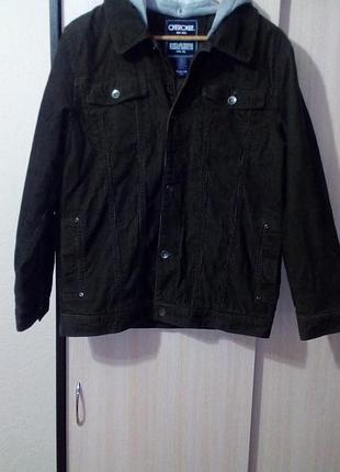 Курточка вельветовая, с капюшоном, фирмы cherokee. р -48