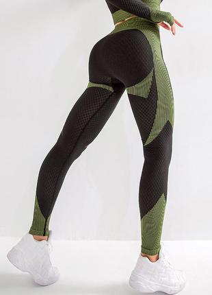 Размер m (46) эксклюзивный черный с зеленым женский комплект для занятий спортом, топ рашгард и лосины3 фото