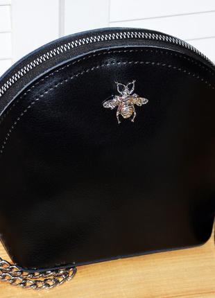 Черная женская кожаная сумка, с ручкой, через плечо4 фото