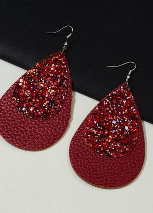 Бордові жіночі сережки пелюстки червоні3 фото