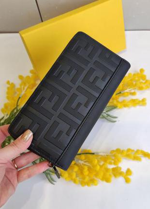 Жіночий гаманець з тисненням на блискавці