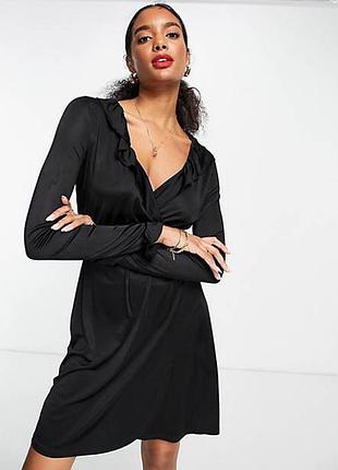 Дуже красиве маленьке чорне плаття/ коктейльне