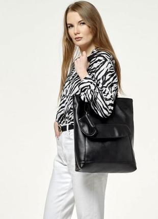 Стильная женская черная сумка-шоппер с вместительным карманом и двумя ручками + ключница, матовая эко-кожа8 фото