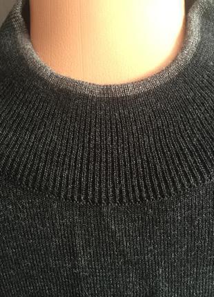 Тёплый свитер