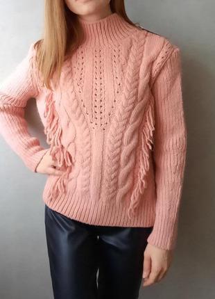 Теплый вязаный свитер, объемный узор