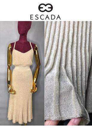 Escada шикарное вечернее платье миди металлик белое золото плиссе вязанное платье1 фото