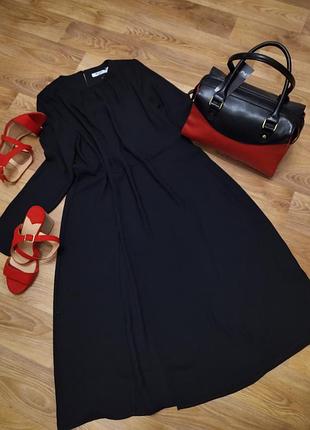 Плаття з розрізом/накидка/чорне