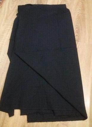 Кусок темно- синей ткани в клетку