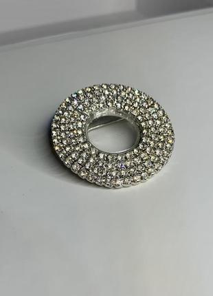 Винтажная брошь-подвеска с кристаллами