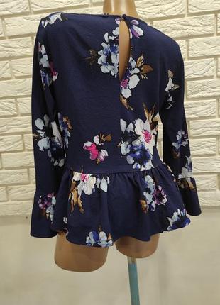 Блуза в квітковий принт з розкльошеними рукавами2 фото