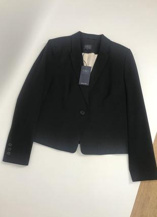 Стильний класичний чорний базовий жакет, піджак 42 розмір7 фото