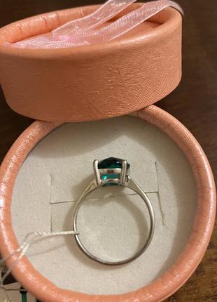 Кольцо серебряное с изумрудом кристаллом3 фото