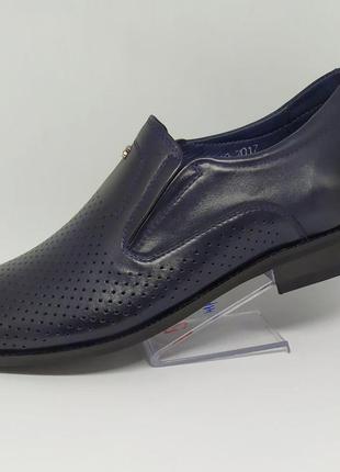 Мужские летние классические туфли на каблуке от фирмы "sensor".