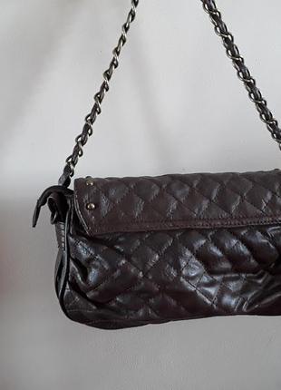 Женская стеганая сумка почтальон freshstyle с заклепками на молнии3 фото