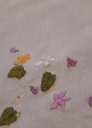 Скатертина наперон бавовна вишивка квіти5 фото