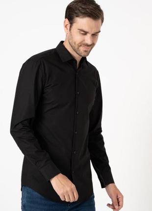 Мужская чёрная приталенный рубашка slim fit1 фото