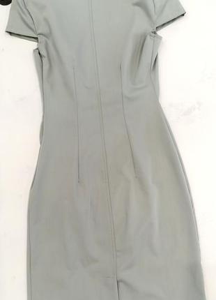 Платье женское стильное светло- серое  облягающее6 фото