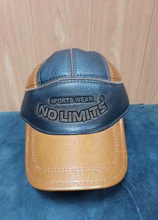 Бейсболка кожа