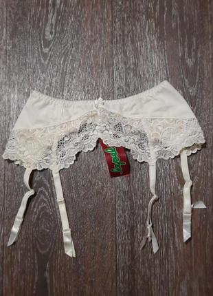 Lepel брендовый новый пояс для чулок р. s