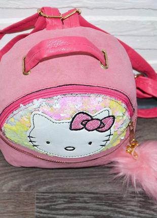 Розовый детский рюкзак для девочки хеллоу китти (hello kitty), замшевый дошкольный рюкзак с пайетками, помпон2 фото