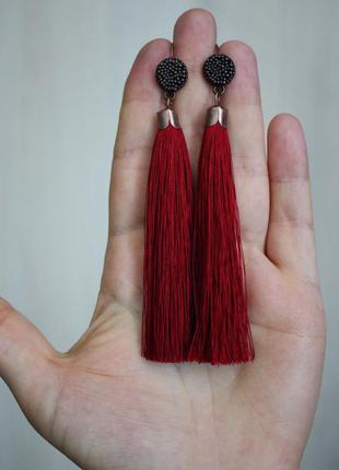 Сережки сережки кисті пензлика вишневі темно-червоні нитки бохо модні довгі