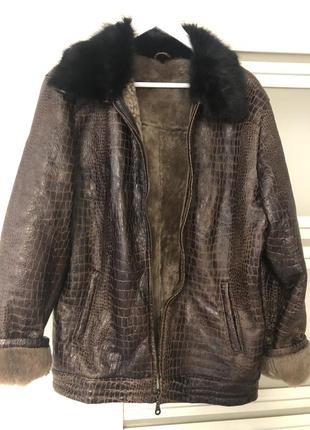 Стильная куртка дубленка типа авиатор