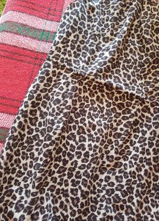 Леопардове плаття міді платье миди2 фото