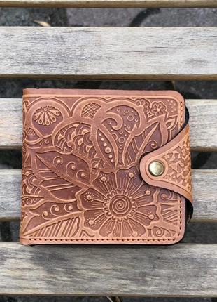 Гаманець жіночий з тисненням
