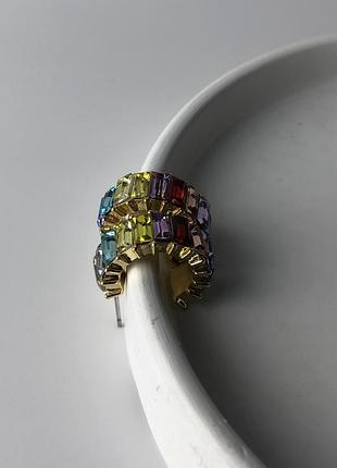 Серьги с камнями