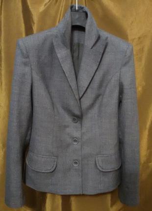Піджак сірого мишачого кольору.розм.s hand made