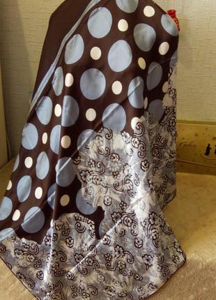 Pierre cardin! оригінал! великий шовковий платок.