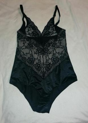 Коригуючий боді з відкритою груддю моделює\утяжка intimates