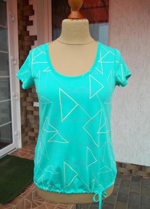 Спортивная футболка фирмы tu (44/46р) новая шри ланка