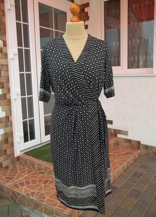 Стрейчивое фірмове плаття per una (54р) нове