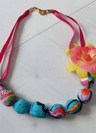 Літні кольє, намиста