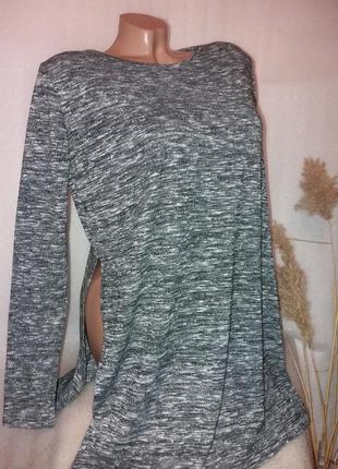 Красивая туника с разрезами по бокам р.10