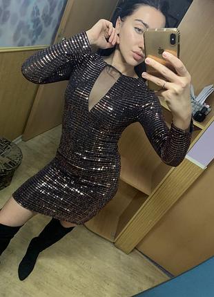 Платье