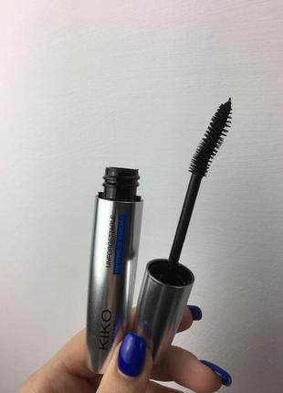 Водостойкая тушь для ресниц с анатомической щеточкой kiko milano unforgettable waterproof mascara2 фото