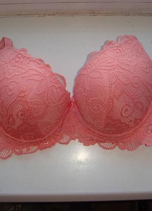Бюстгальтер , новый, цвет персик ,размер 80с