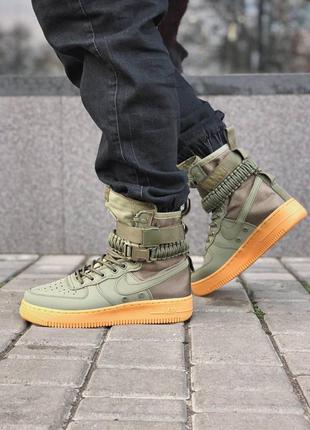 Кросівки nike sf air force 1 high khaki4 фото