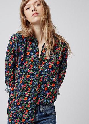 Блуза сорочка в квітковий принт zara