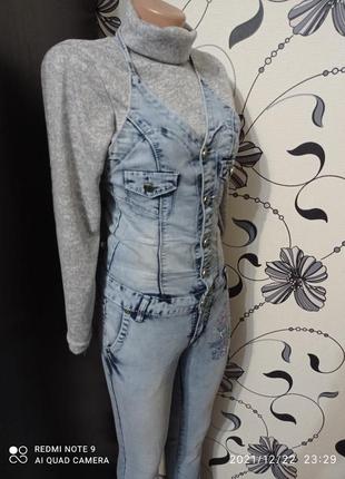 Комбінезон джинсовий уно