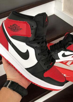 Мужские кроссовки nike air jordan кожаные черные белые красные