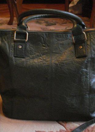Красивая зеленая кожаная сумка3 фото
