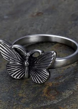 Кольцо колечко с бабочкой в винтажном стиле