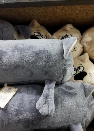 Подушка декоративна кіт ярослав кремовий