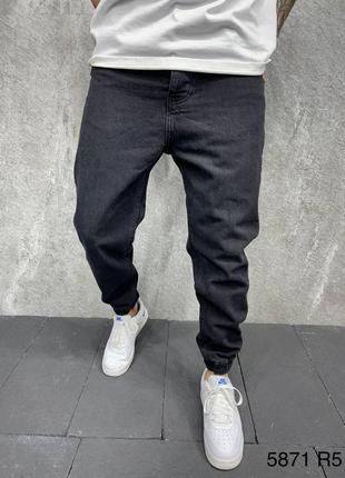 Мужские зауженные джинсы черные с накладными карманами | 3 цвета