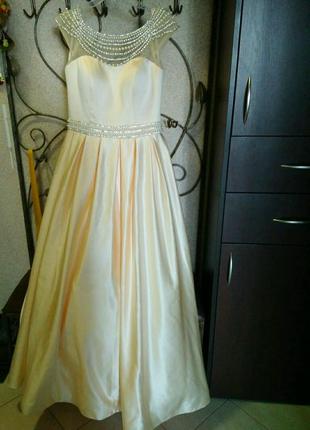 Шикарное свадебное платье aspeed design u.s.a