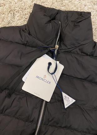 Стильная женская курточка жилет moncler2 фото