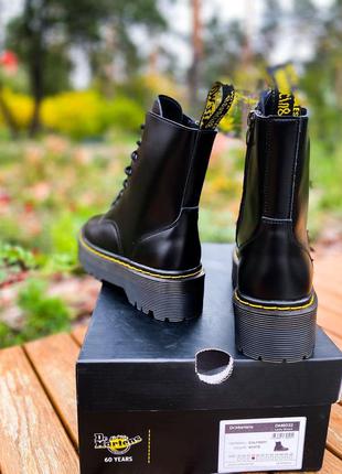 Жіночі черевики dr. martens jadon black термо знижка sale | жіночі черевики чорні знижка8 фото